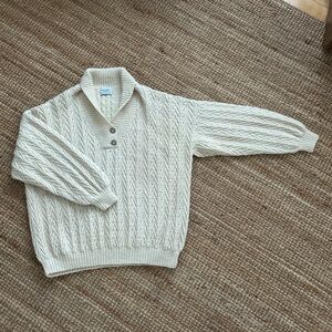 Men's Beige V-Neck Cable Knit Sweater